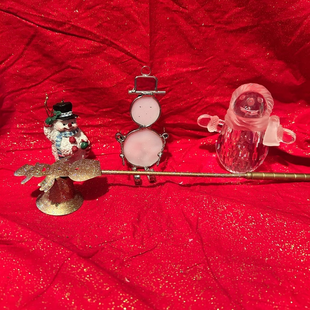Four Festive snowmen for those Christmas festivities- preloved